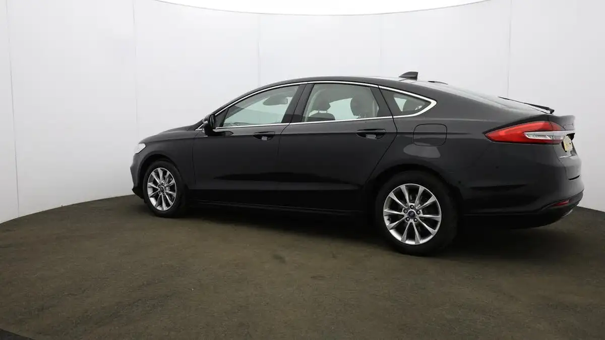 2021-ford-mondeo-20tdci-zetec-edition-hatchback-auto-big-67