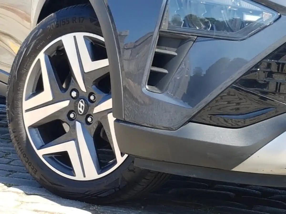 2021-hyundai-bayon-10-t-gdi-premium-120ps-big-8