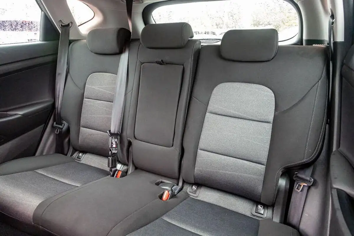2021-hyundai-tucson-16crdi-se-nav-115ps-big-23
