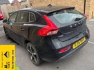 2016-volvo-v40-15-t2-momentum-small-2