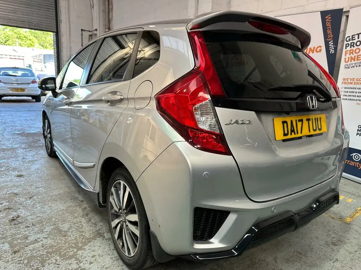 2017-honda-jazz-13-i-vtec-ex-cvt-big-5