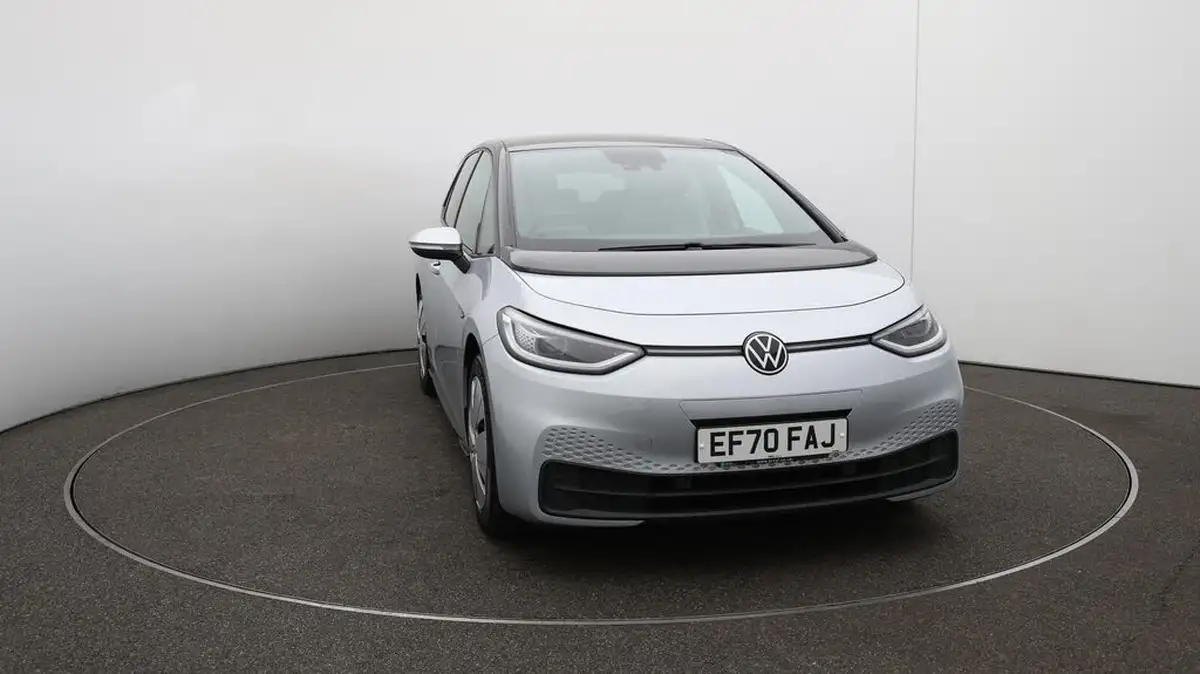 2020-volkswagen-id3-e-style-big-43
