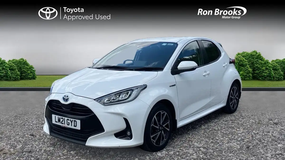 2021-toyota-yaris-15-vvt-i-design-big-2