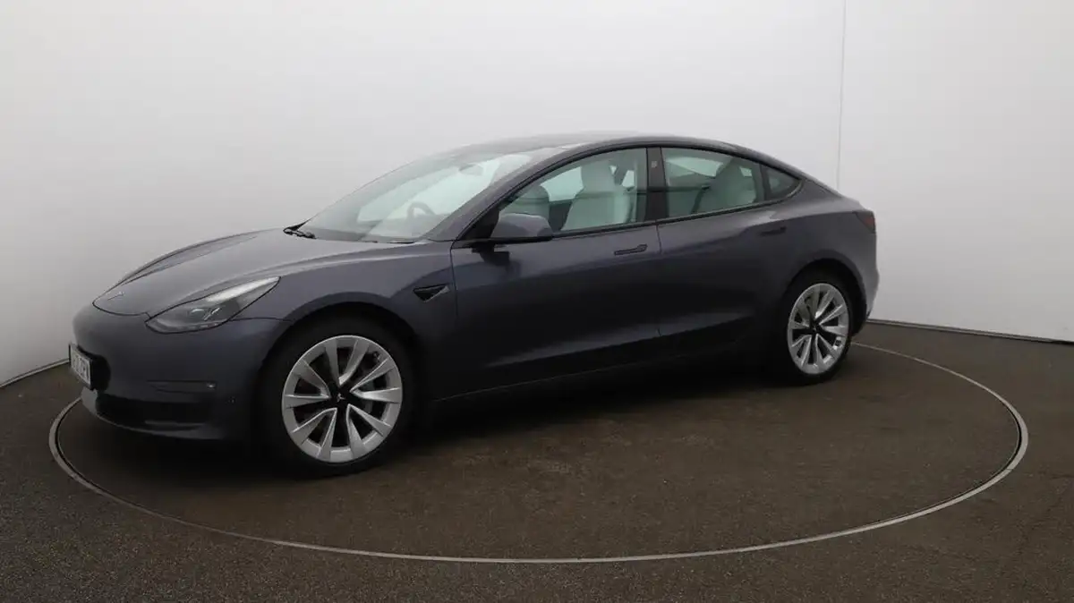 2021-tesla-model-3-e-long-range-4x4-big-59