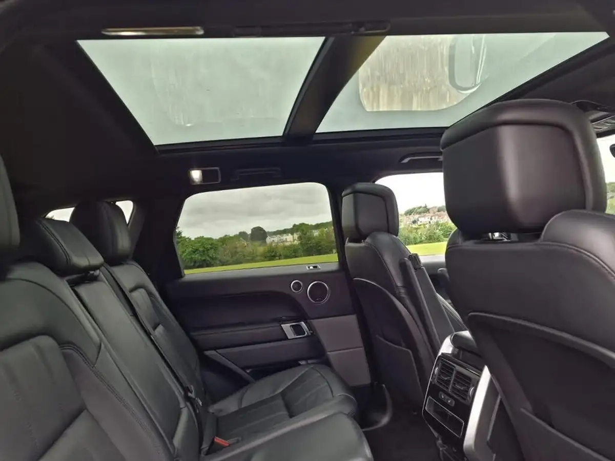 2021-land-rover-range-rover-sport-30-d300-hse-dynamic-black-big-9