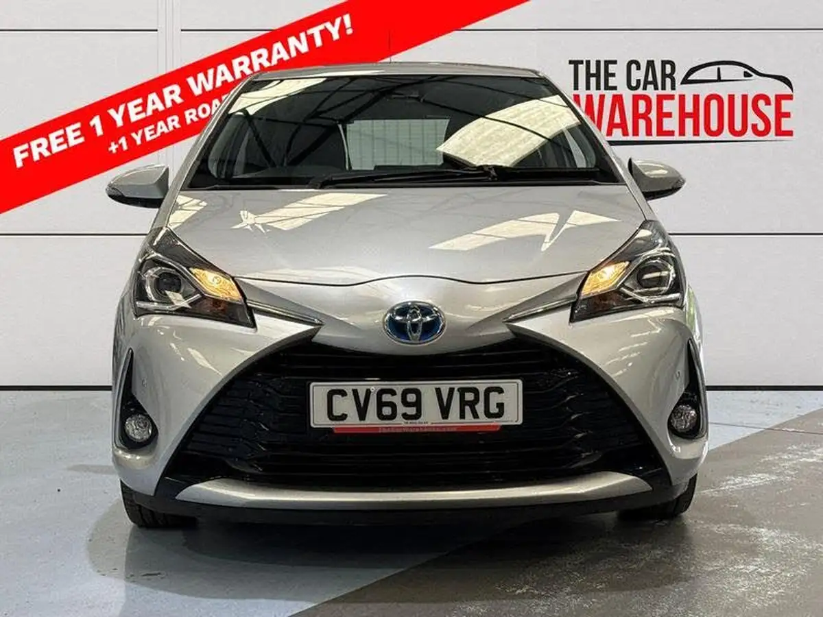 2020-toyota-yaris-15-vvt-i-icon-98bhp-hybrid-1497cc-e-cvt-big-5