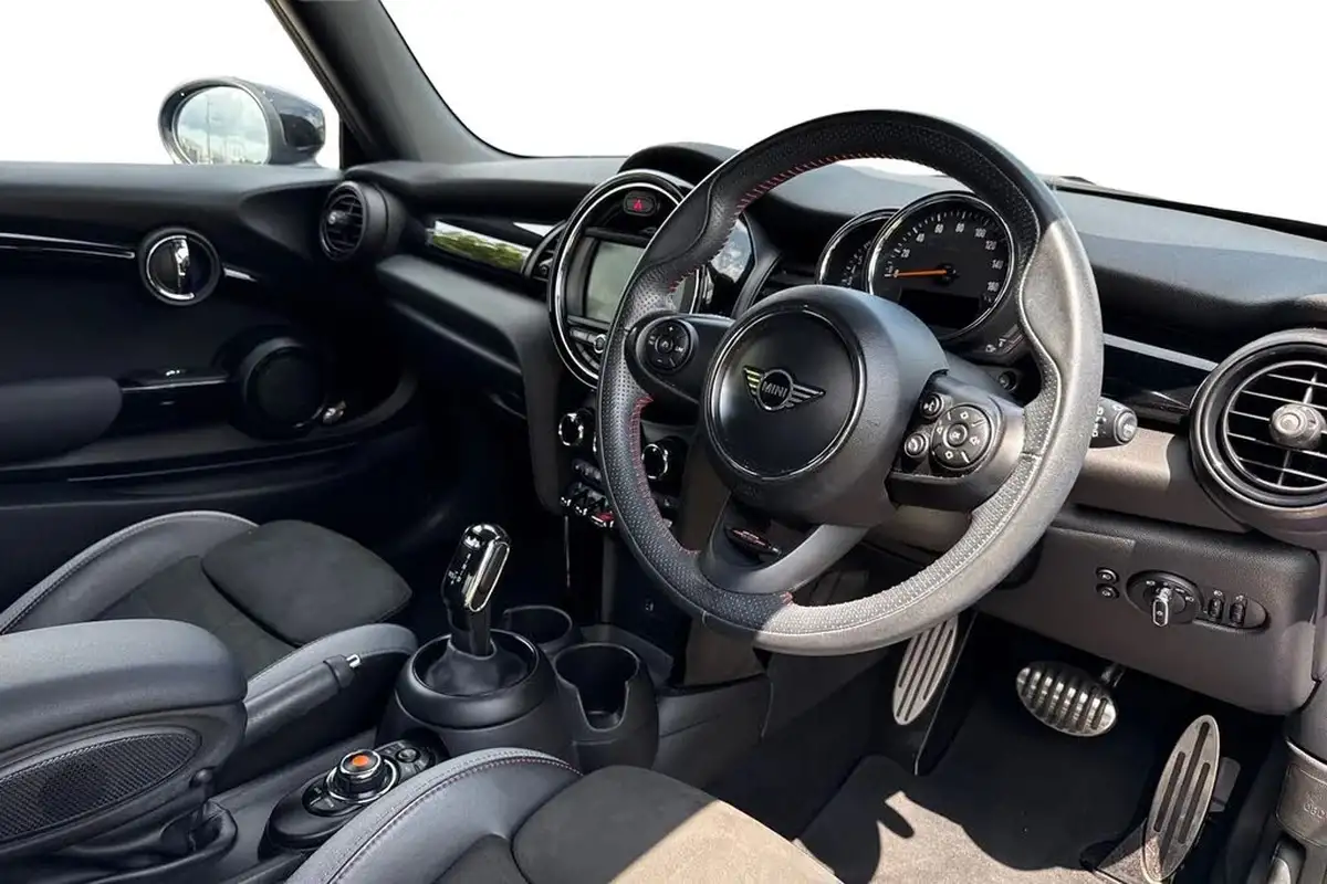 2020-mini-cooper-15-cooper-sport-hatchback-3d-auto-big-12