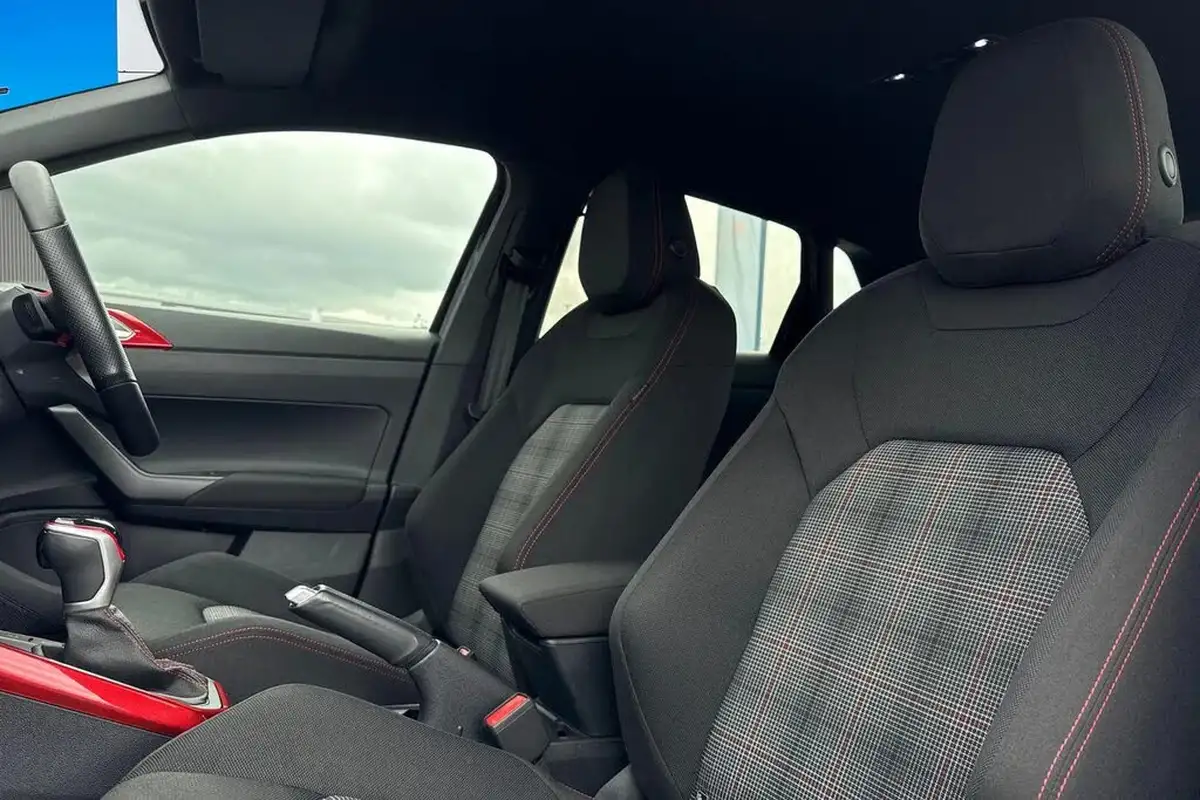 2023-volkswagen-polo-20-tsi-gti-big-15