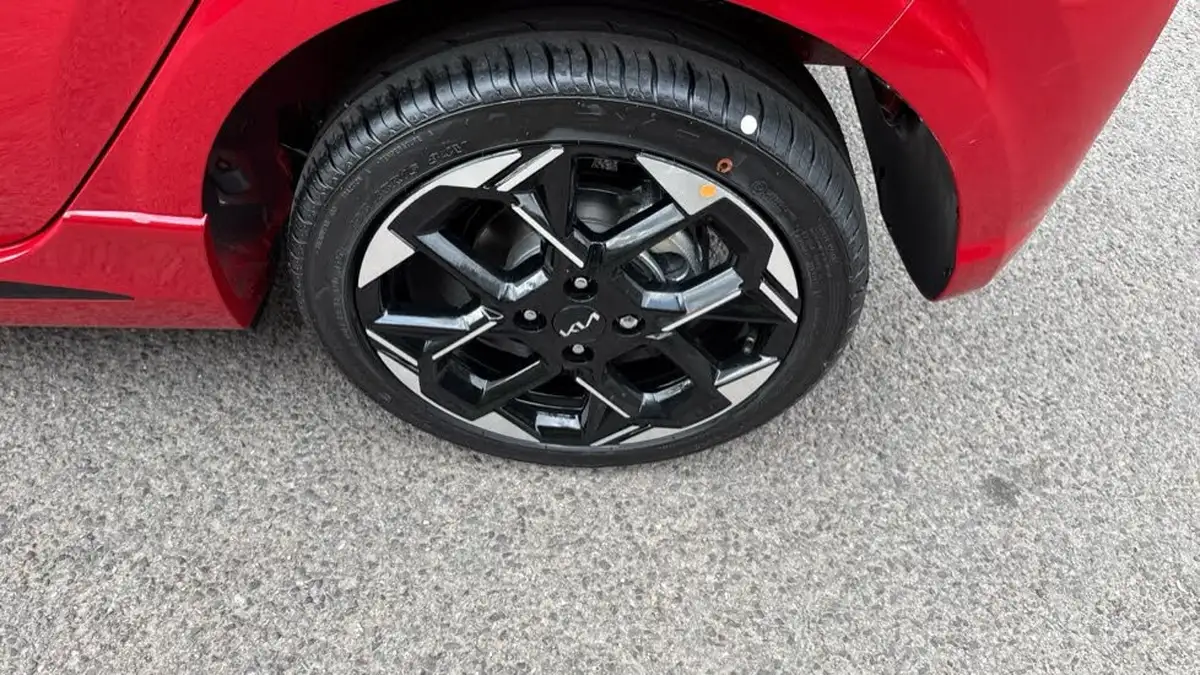 2025-kia-picanto-12-gt-line-s-auto-seq-big-21