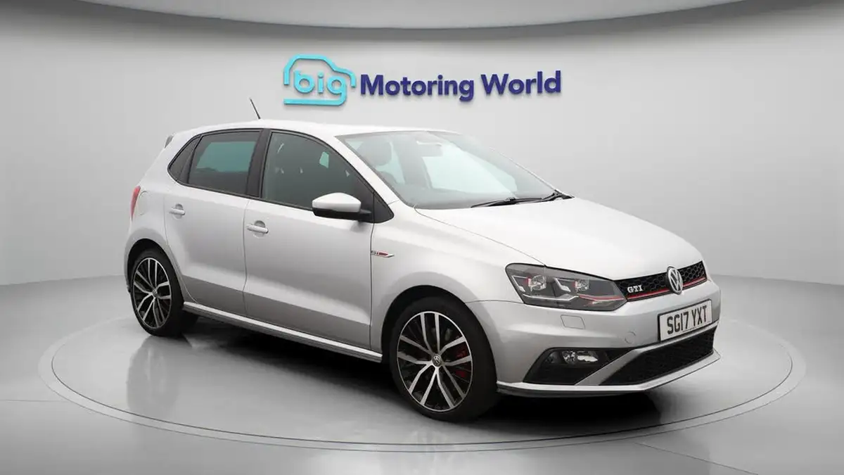 2017-volkswagen-polo-18-tsi-gti-bmtss-5d-big-1
