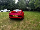 2010-ferrari-california-43-small-10