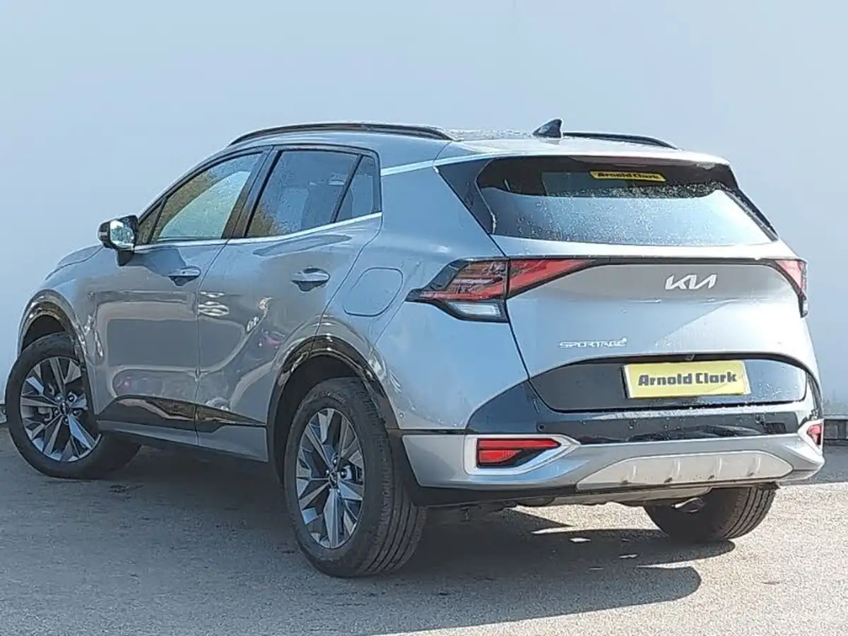 2023-kia-sportage-16-t-gdi-gt-line-226bhp-hev-auto-big-1
