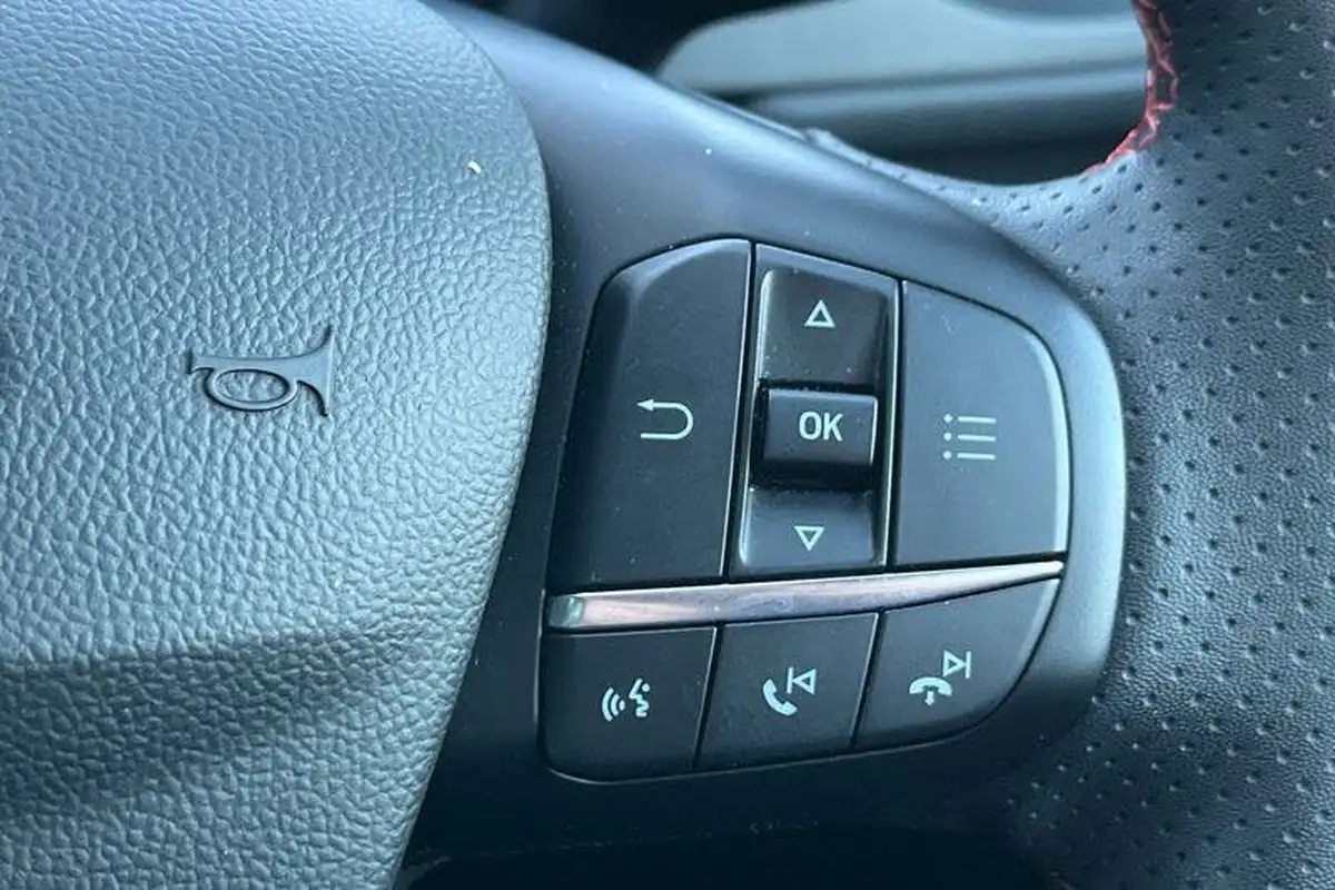2021-ford-kuga-25t-st-line-x-edition-225ps-phev-big-37