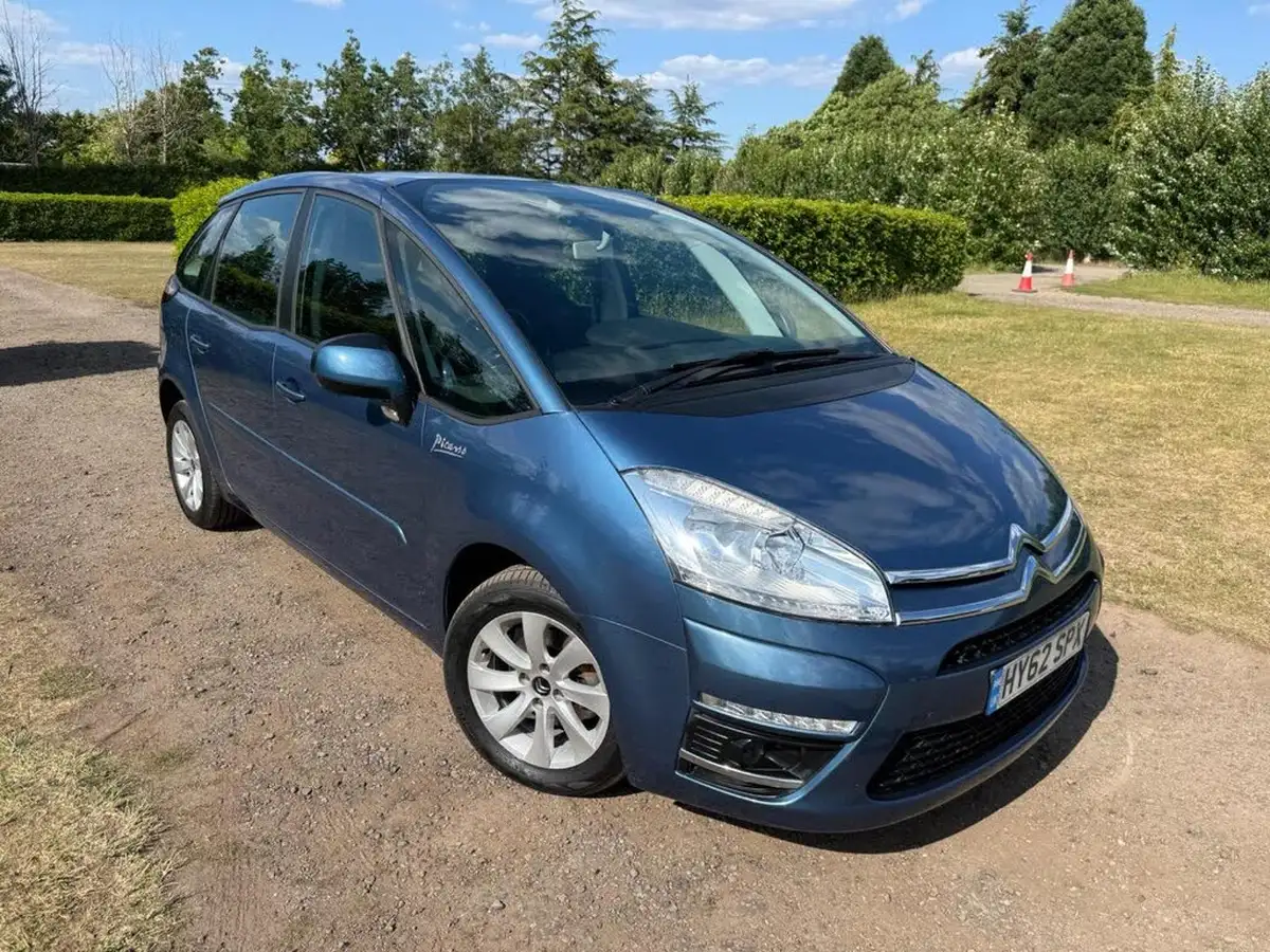 2012-citroen-c4-picasso-16e-hdi-edition-big-1