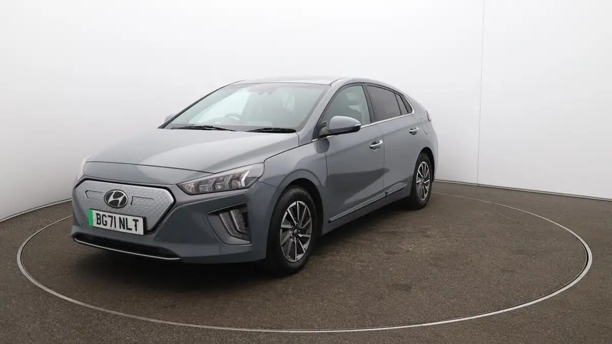 2021-hyundai-ioniq-e-premium-electric-100kw-big-31
