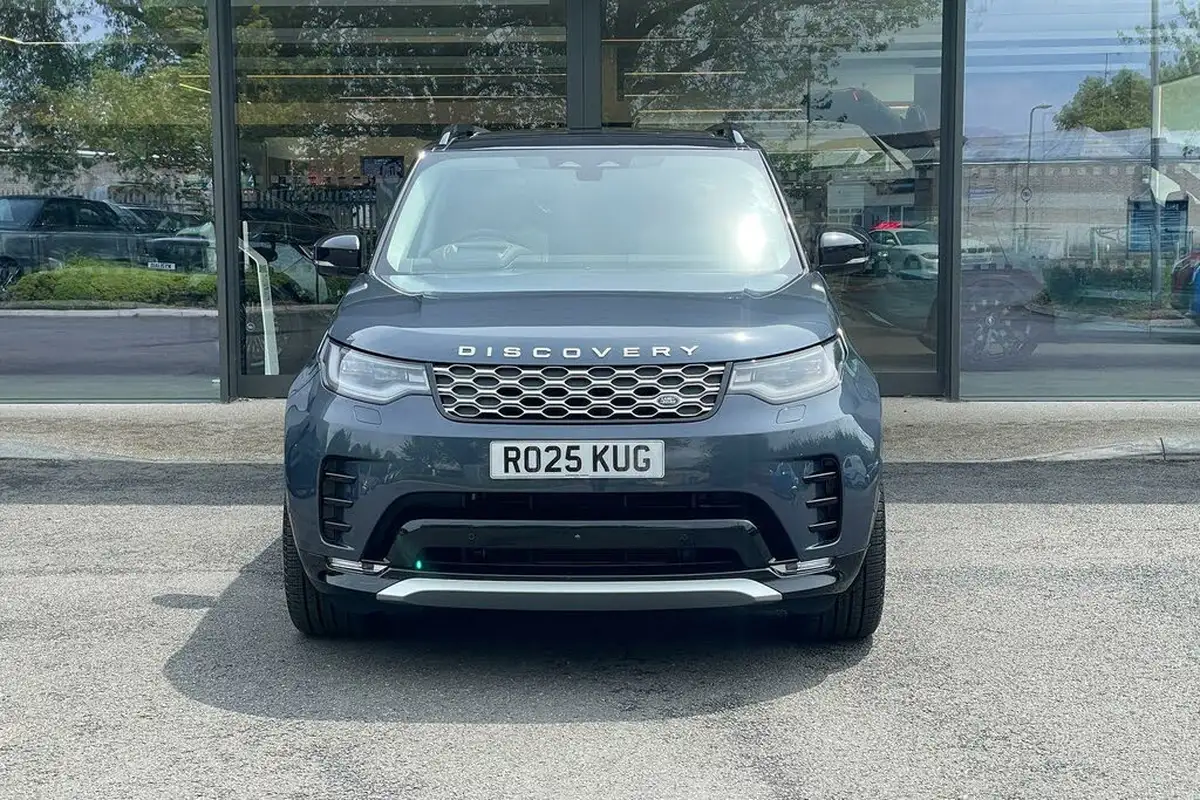 2025-land-rover-discovery-30-d350-metropolitan-edition-big-5
