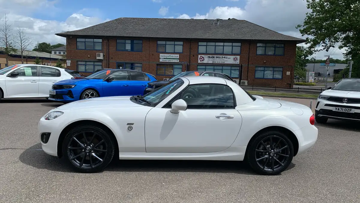 2012-mazda-mx-5-20-venture-edition-big-38