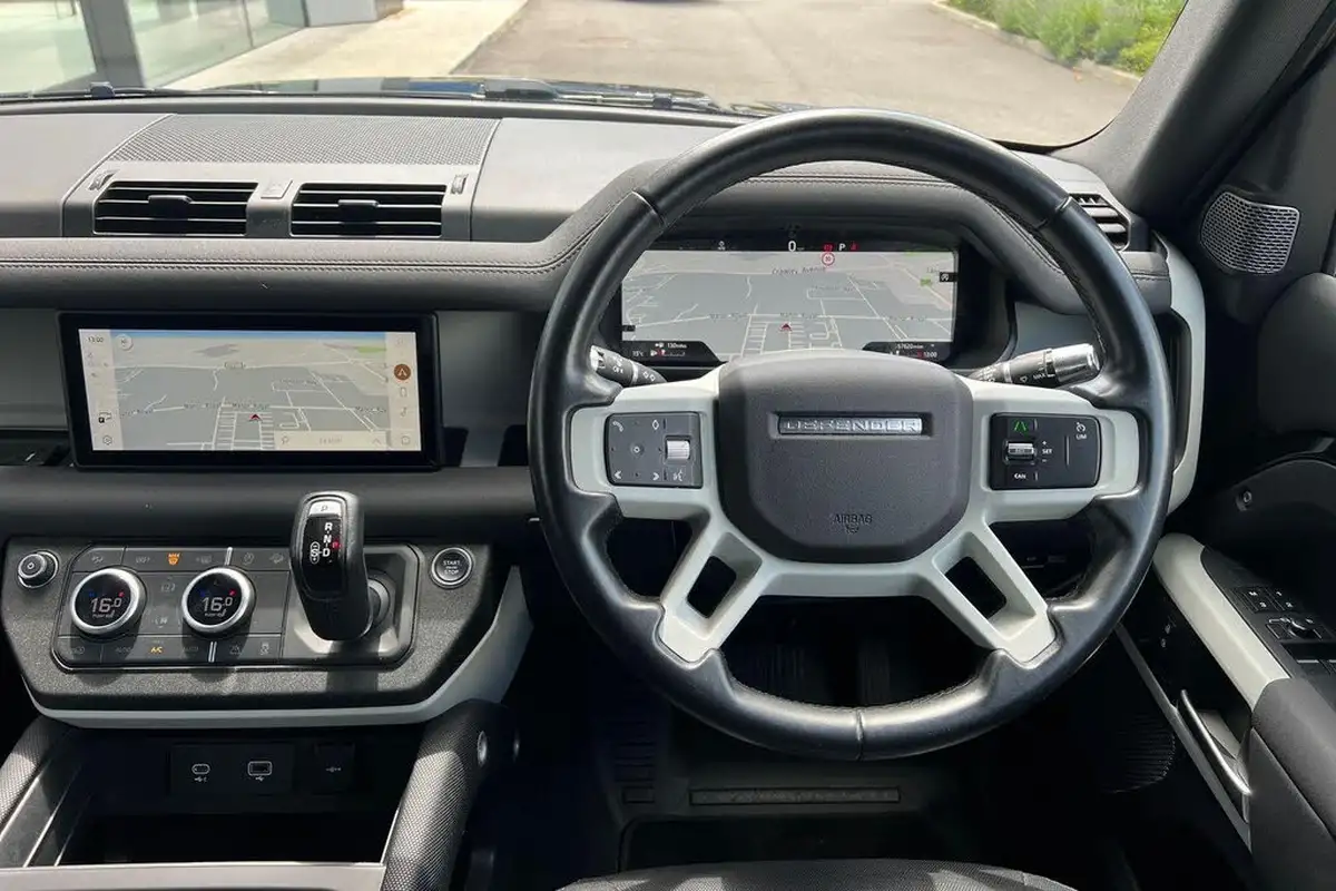 2021-land-rover-90-defender-30-d250-x-dynamic-se-big-23