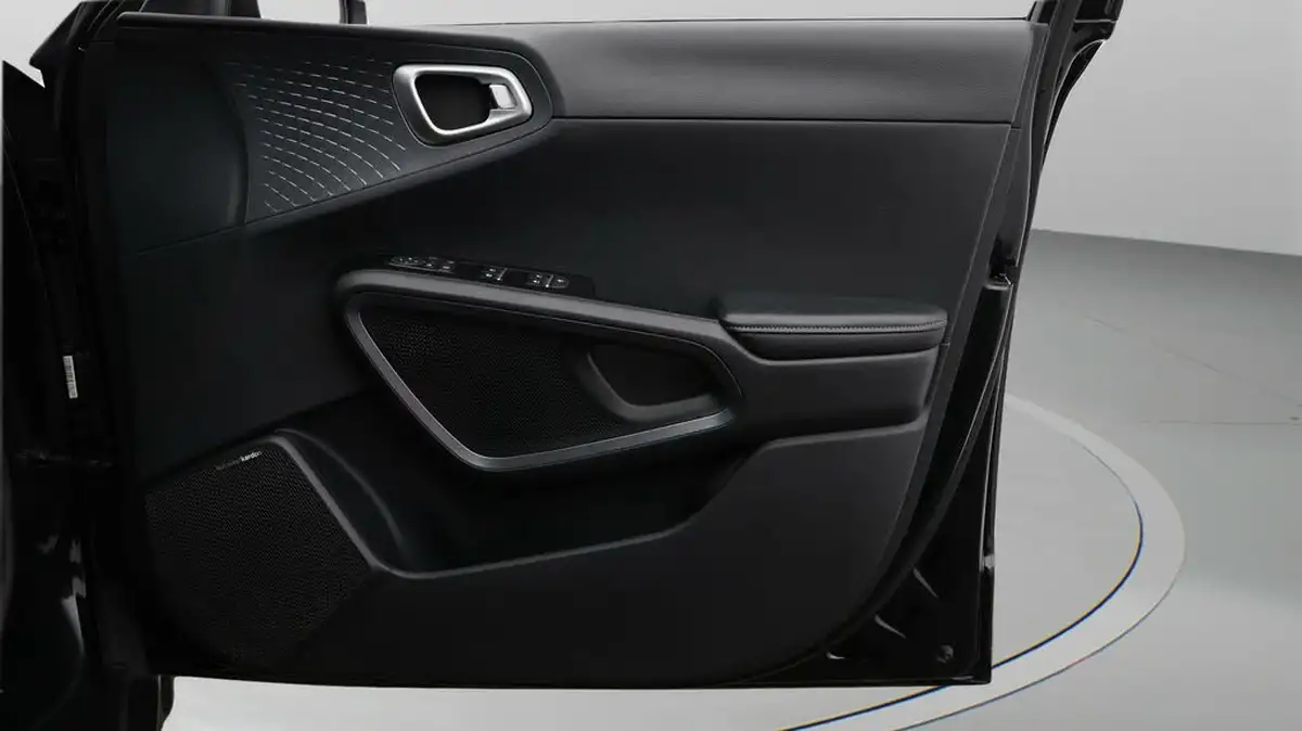 2021-kia-soul-ev-first-edition-big-15