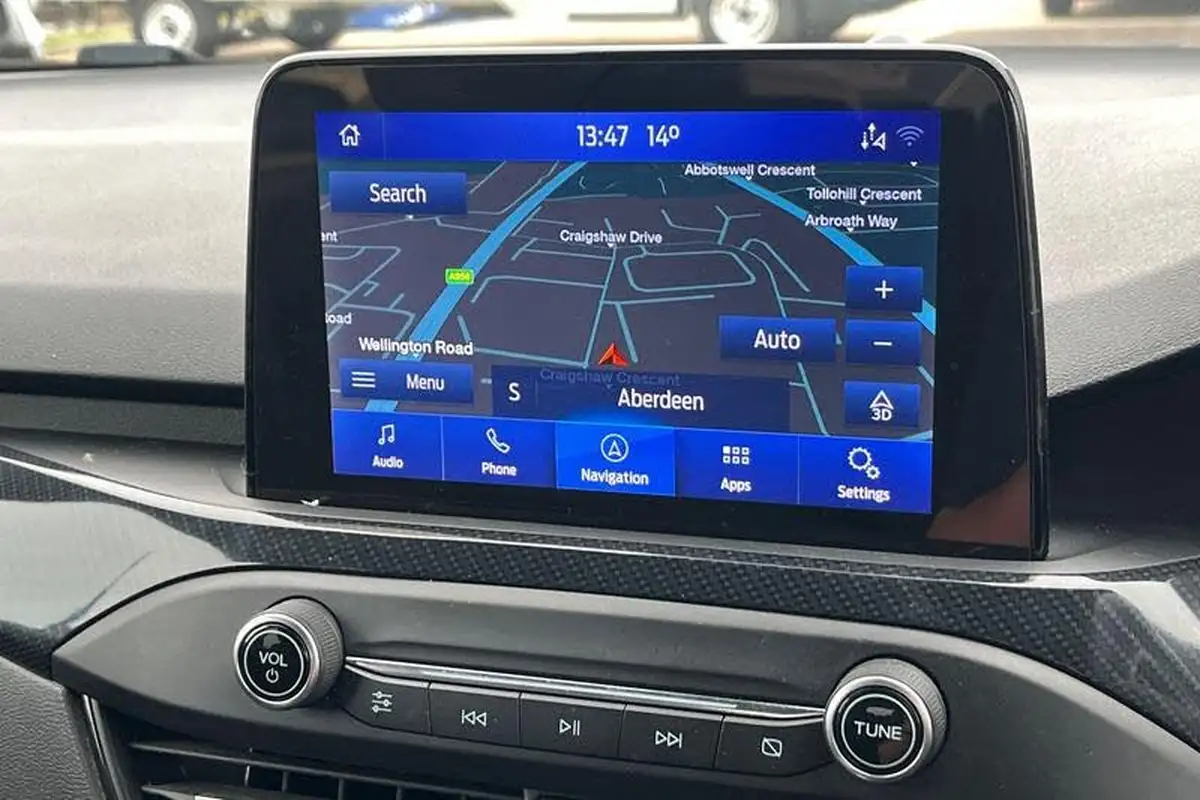 2021-ford-focus-10t-st-line-edition-125ps-hatchback-big-25