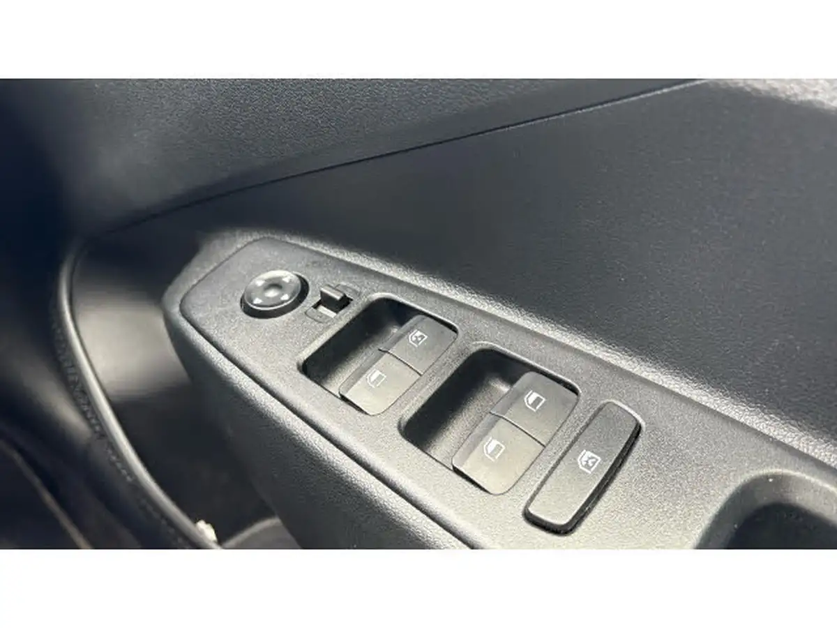 2025-hyundai-i10-12-advance-79ps-big-47