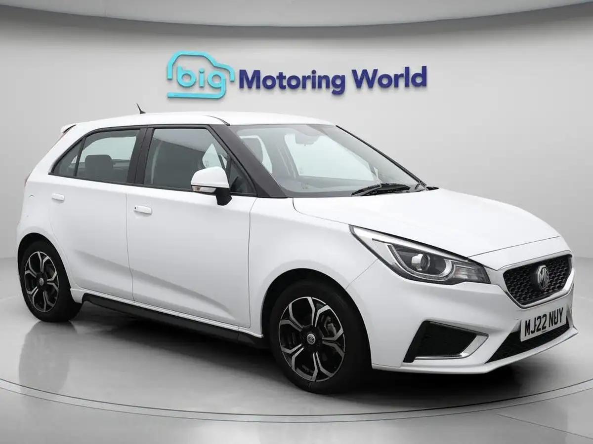 2022-mg-mg3-15-vti-tech-exclusive-nav-big-0