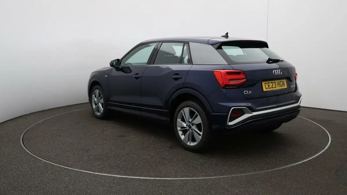 2023-audi-q2-15-35-tfsi-s-line-tronic-big-55