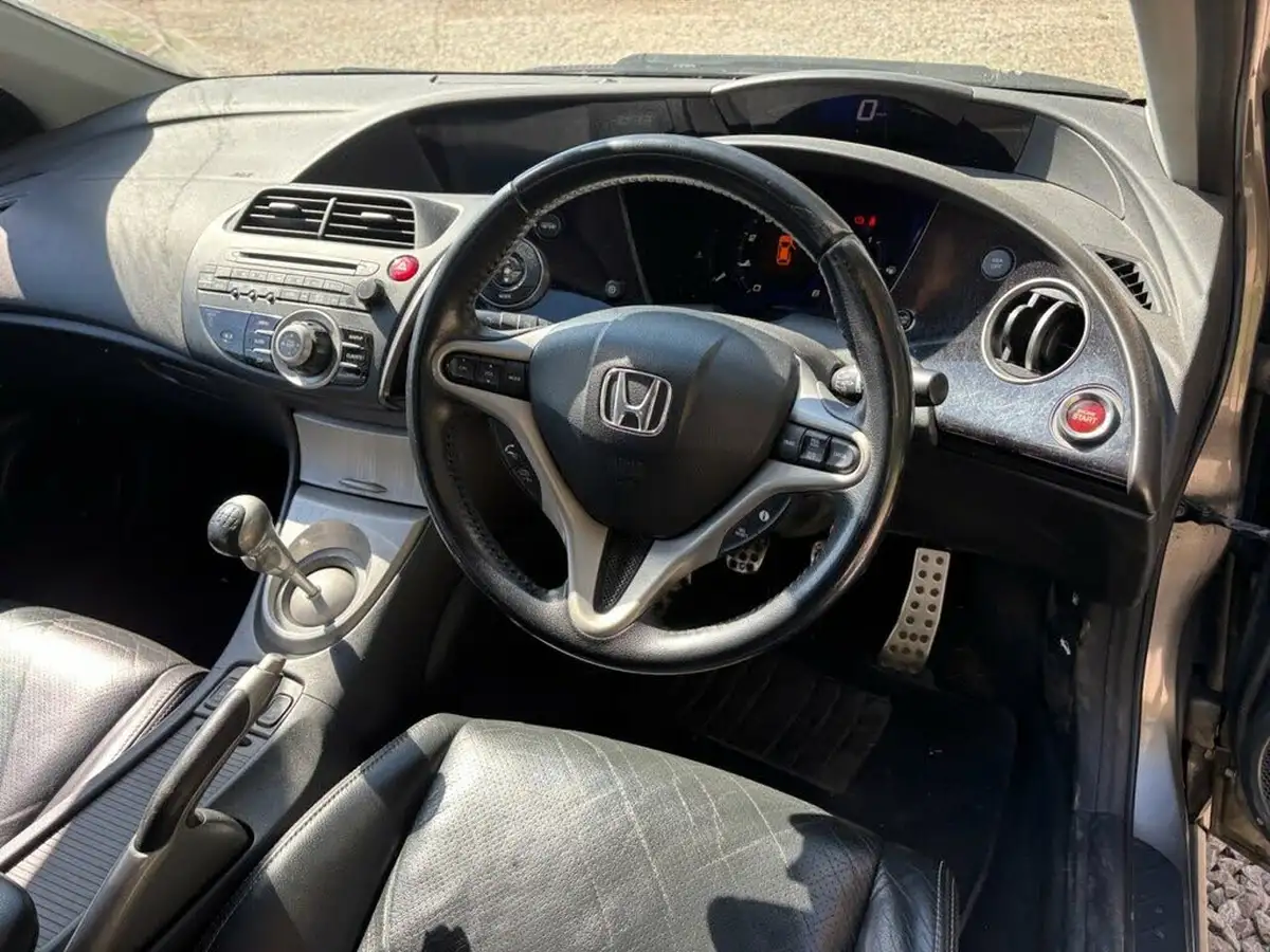 2008-honda-civic-18-ex-lthglass-roof-big-13