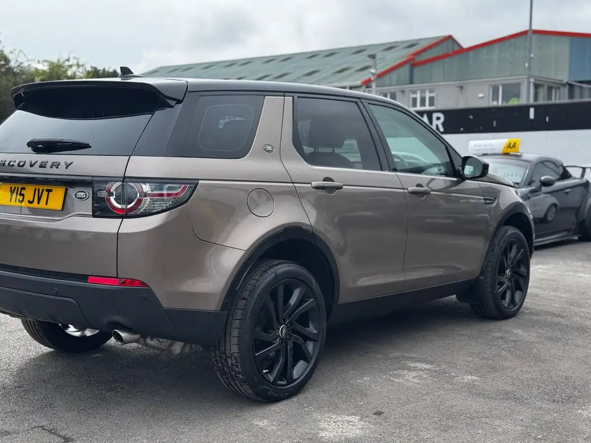 2015-land-rover-discovery-sport-20td4-hse-luxury-auto-big-4