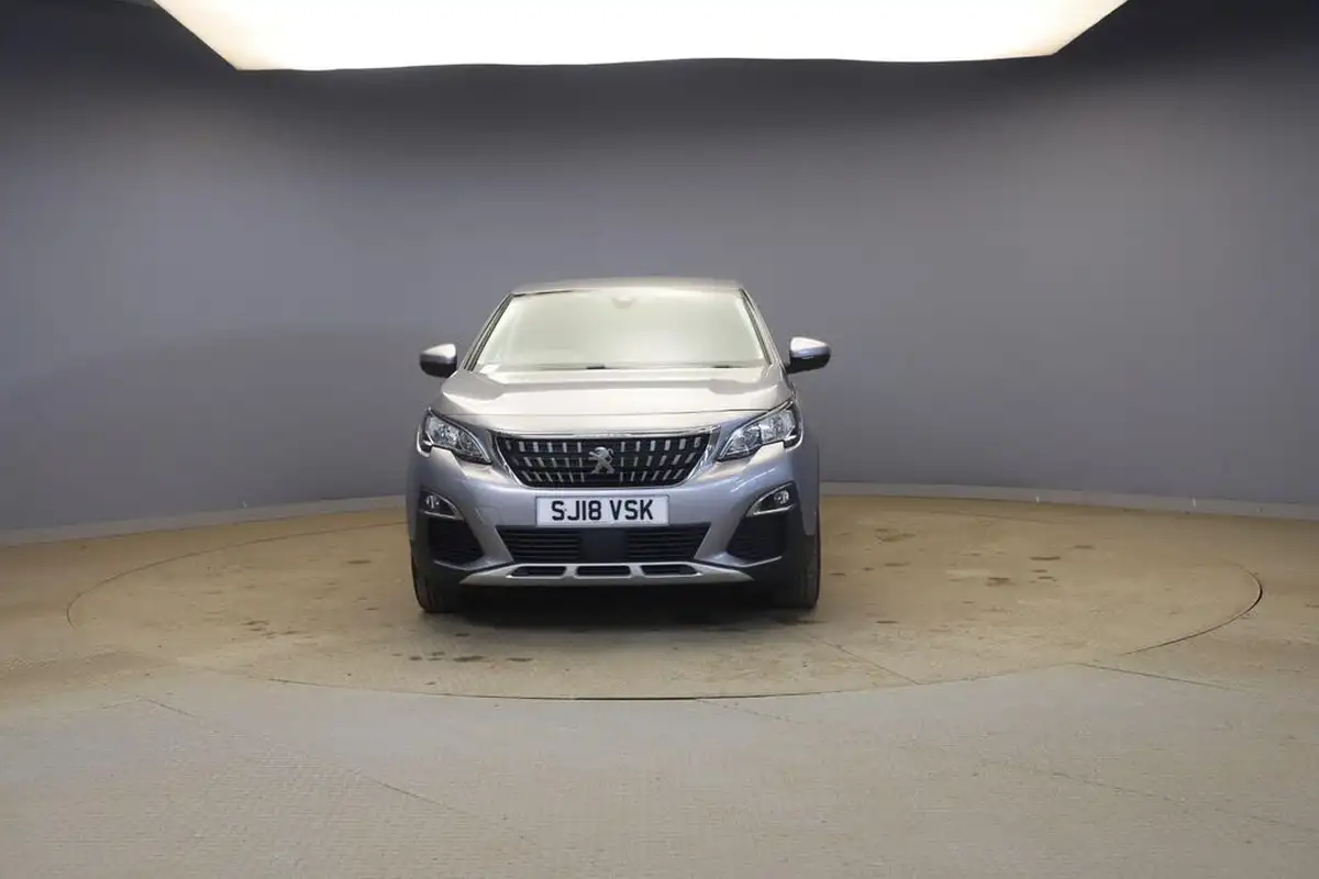 2018-peugeot-3008-suv-12-puretech-allure-eat6-big-1