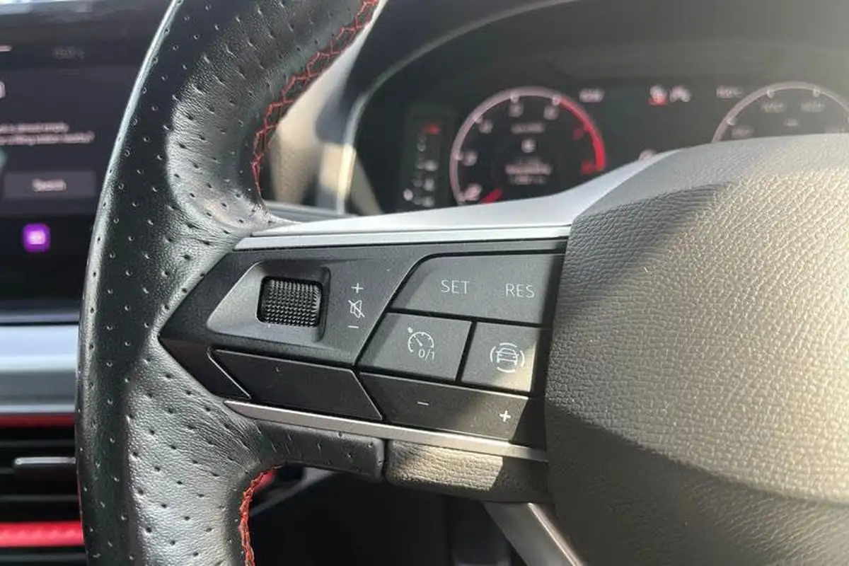 2022-seat-arona-10-tsi-fr-sport-dsg-big-24