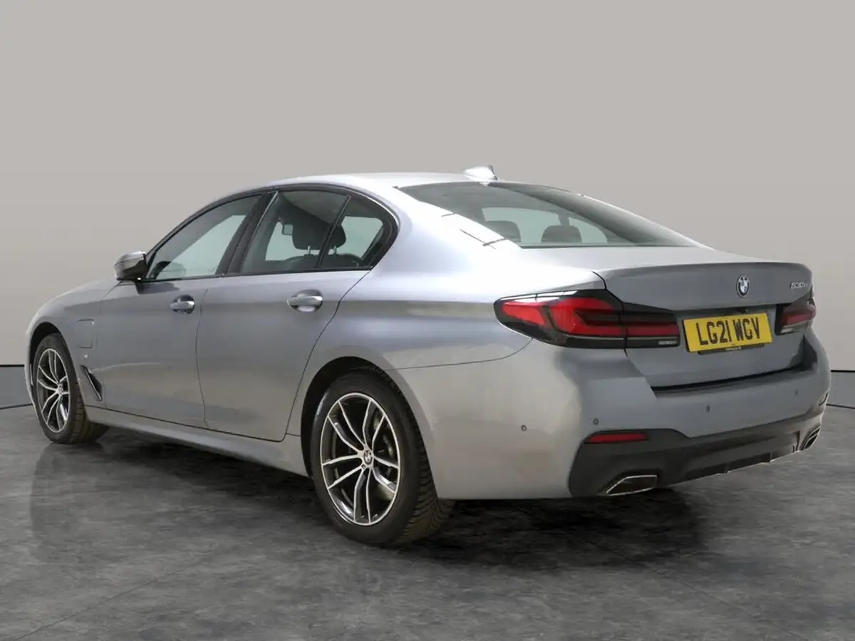 2021-bmw-5-series-20-530e-m-sport-saloon-4d-big-11