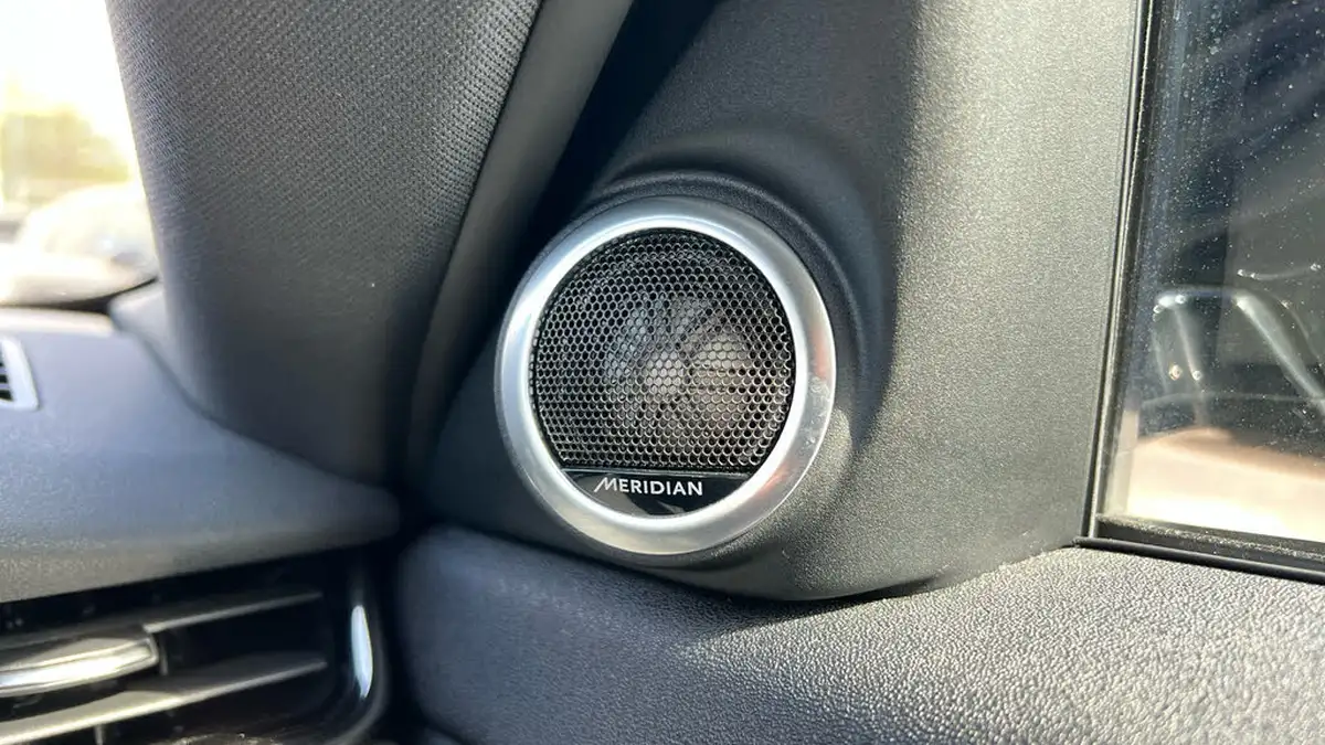 2022-land-rover-range-rover-evoque-20-d200-r-dynamic-se-big-23