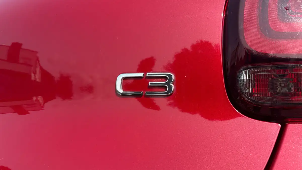 2019-citroen-c3-12-puretech-flair-82ps-ss-big-25