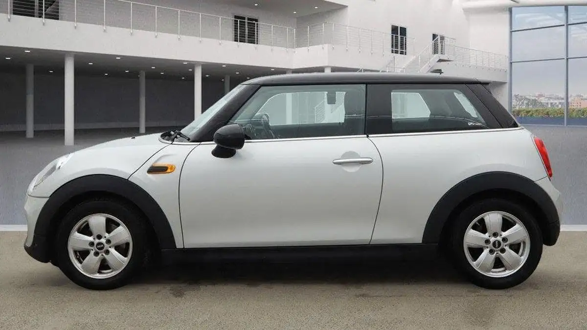2014-mini-cooper-15-cooper-3d-auto-big-5