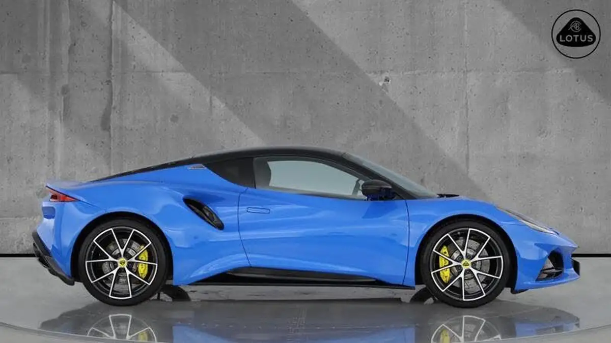2023-lotus-emira-35-first-edition-v6-big-1