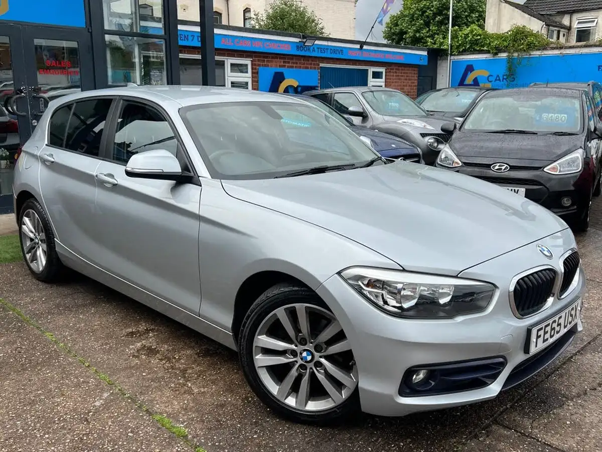 2016-bmw-1-series-15-118i-sport-5d-big-17