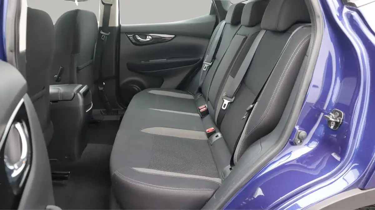 2020-nissan-qashqai-13-dig-t-acenta-premium-140ps-big-16