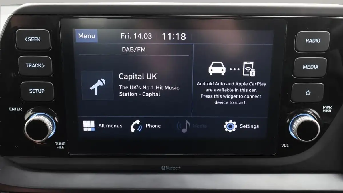 2022-hyundai-bayon-10-t-gdi-se-connect-big-11