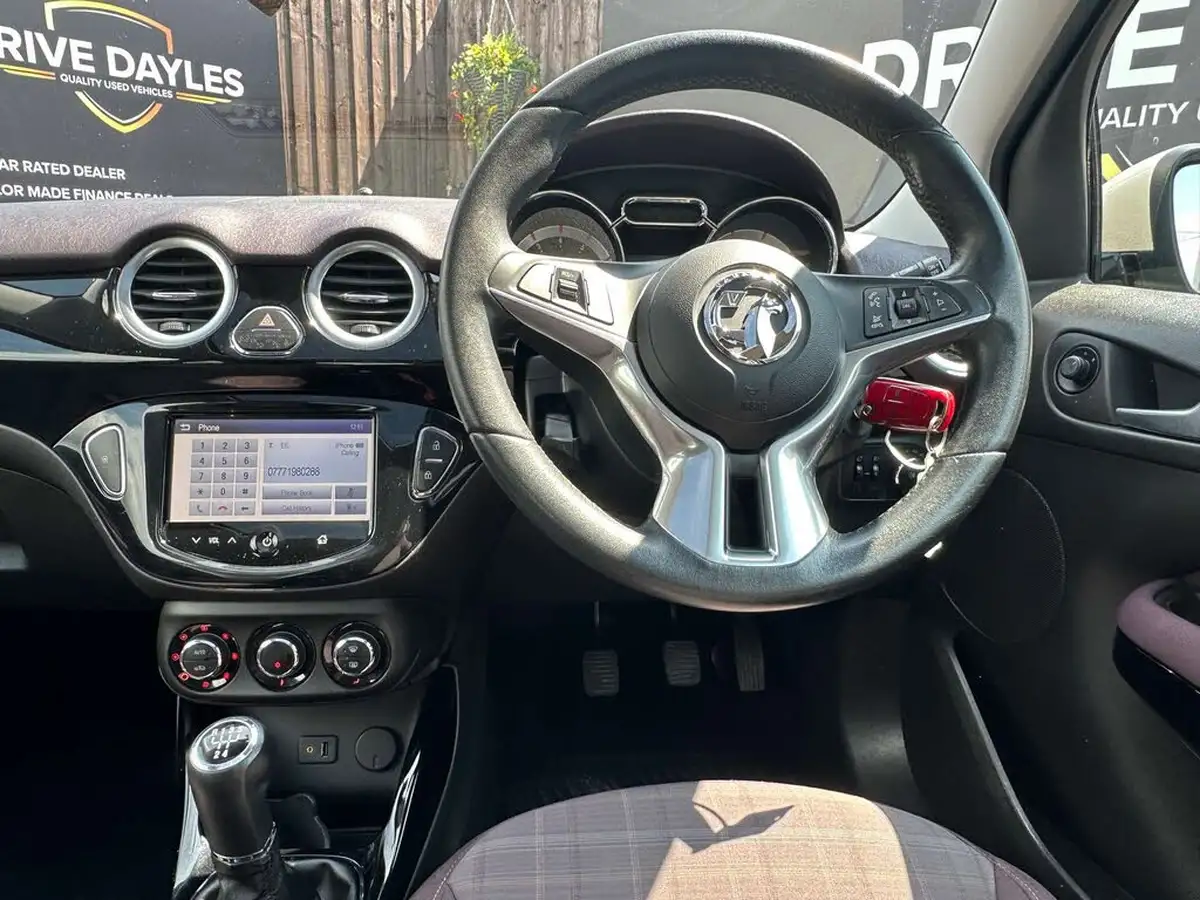 2015-vauxhall-adam-14-glam-87ps-big-13