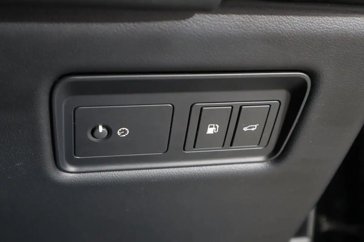2020-land-rover-range-rover-sport-20-p400e-hse-silver-big-24