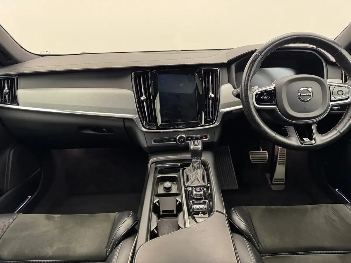 2018-volvo-s90-20td-d4-r-design-big-9