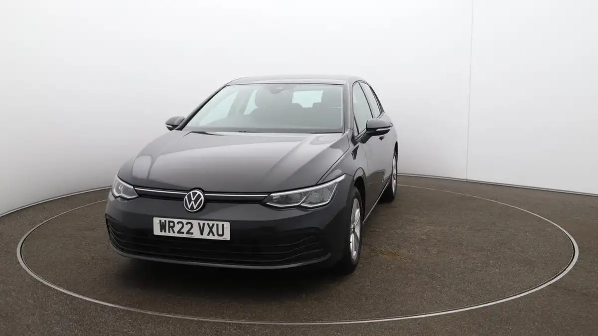 2022-volkswagen-golf-15-tsi-life-130ps-hatchback-big-37