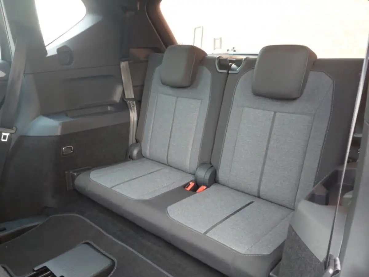 2023-seat-tarraco-15-ecotsi-se-big-12