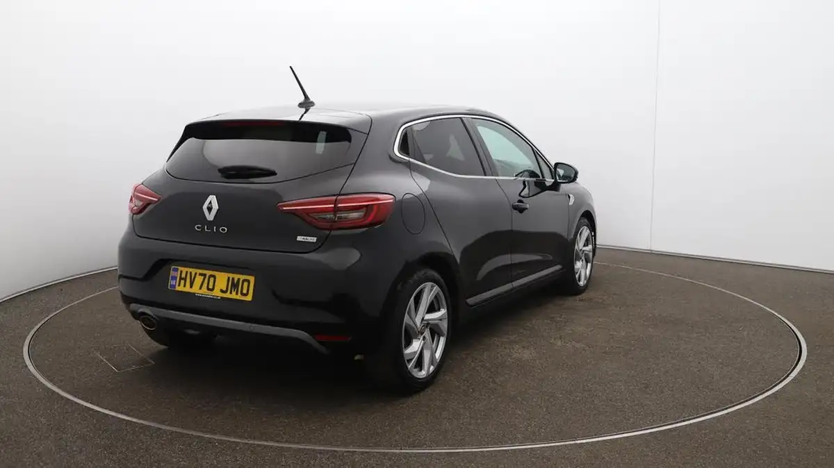2020-renault-clio-13-tce-rs-line-big-55