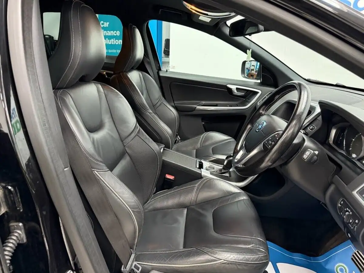 2016-volvo-xc60-24td-d5-r-design-geartronic-big-16