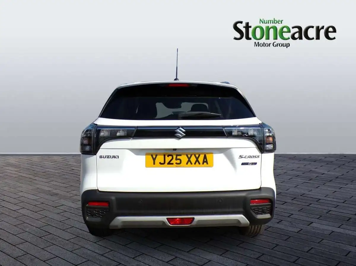 2025-suzuki-s-cross-15-motion-big-5