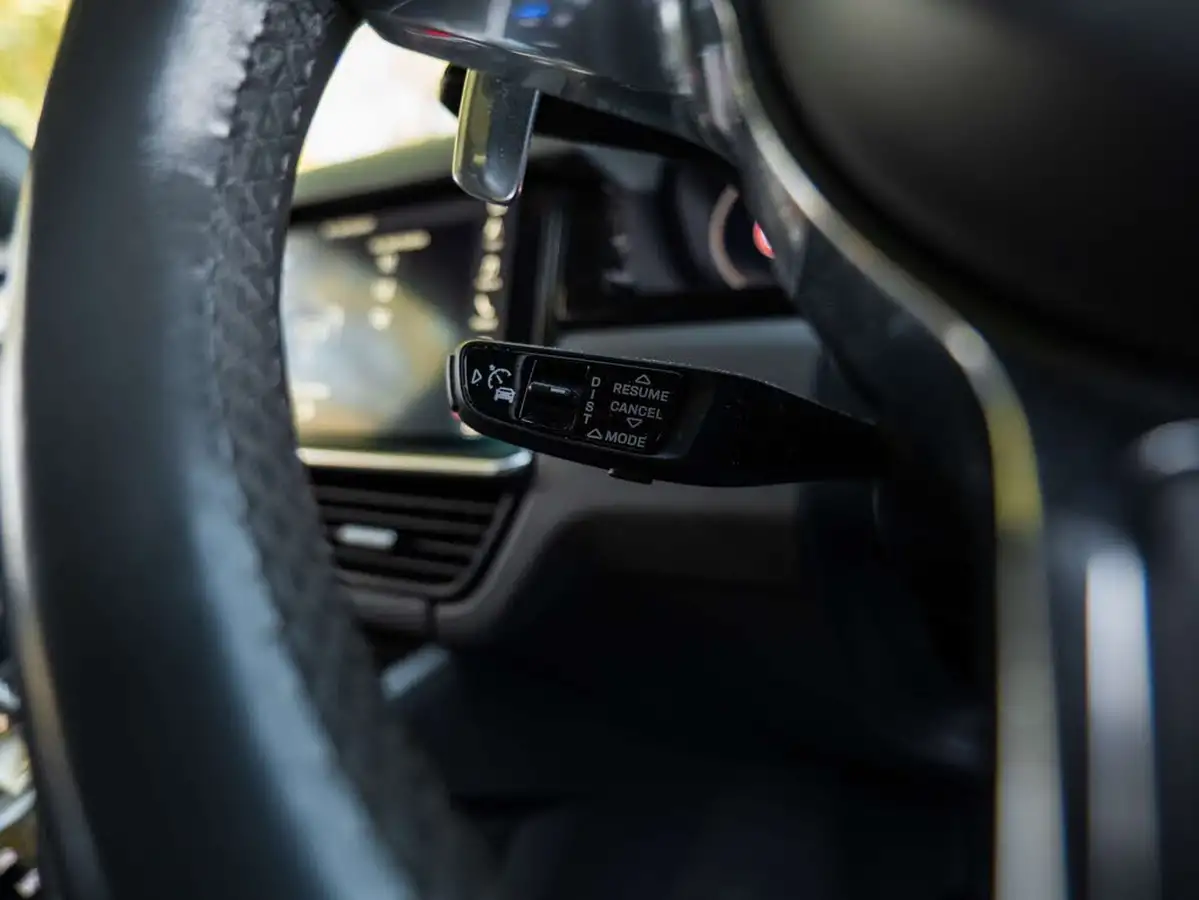 2018-porsche-cayenne-30-v6-big-27