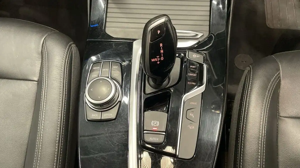 2021-bmw-x3-20-xdrive-30e-se-big-19