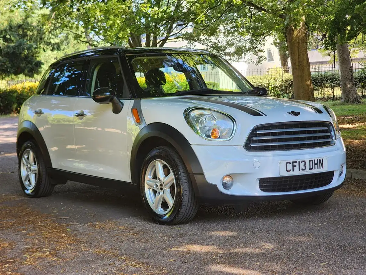 2013-mini-countryman-16-cooper-pepper-big-3